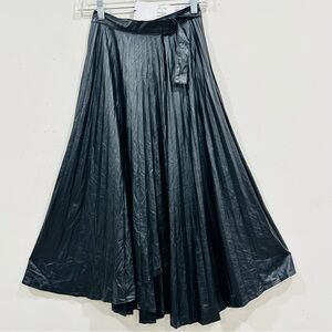 Zara Woman Size XS Black Pleated Heavy Midi Skirt Thick Waist Band Office Career